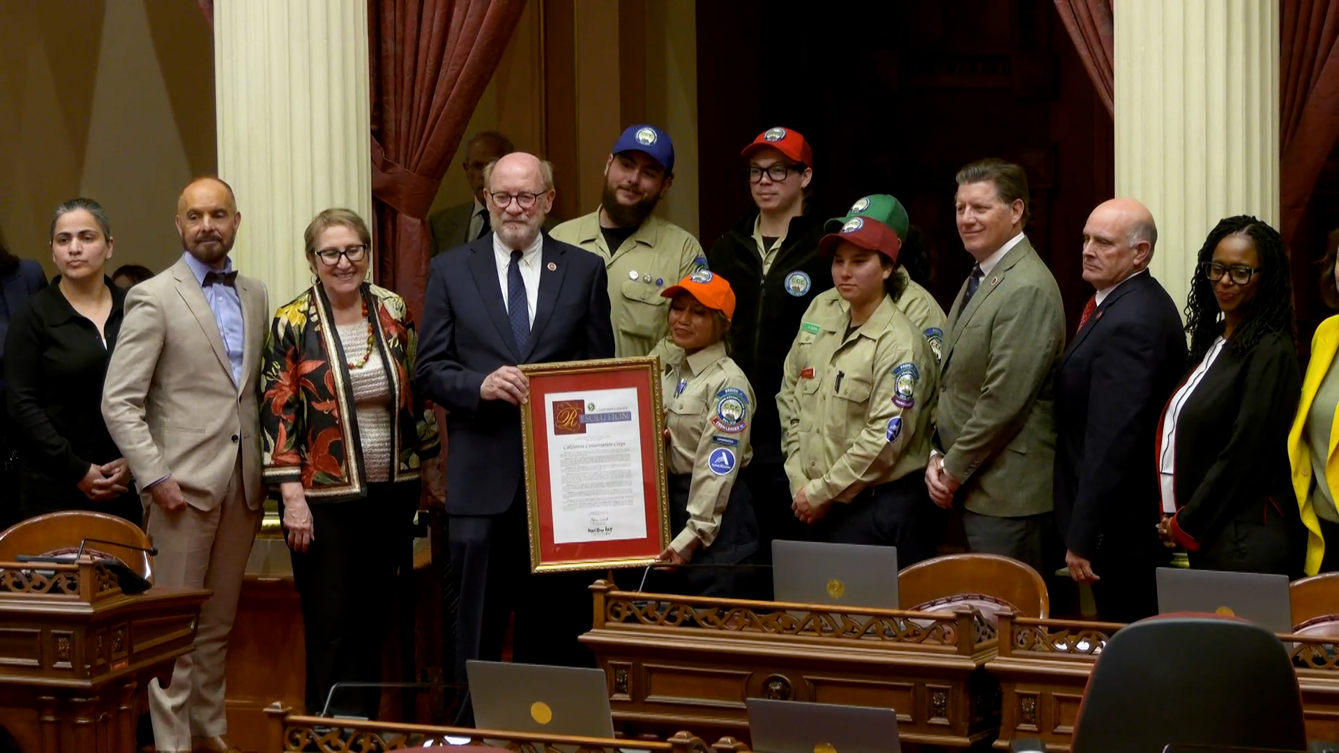 Group Picture on Senate Floor